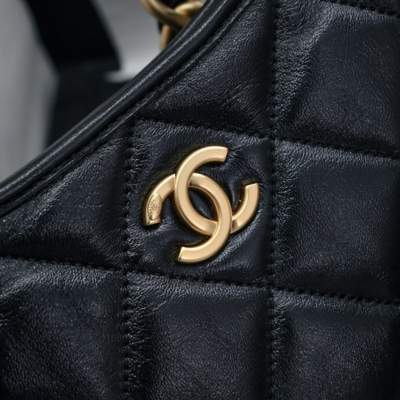 Ch**el hobo bags